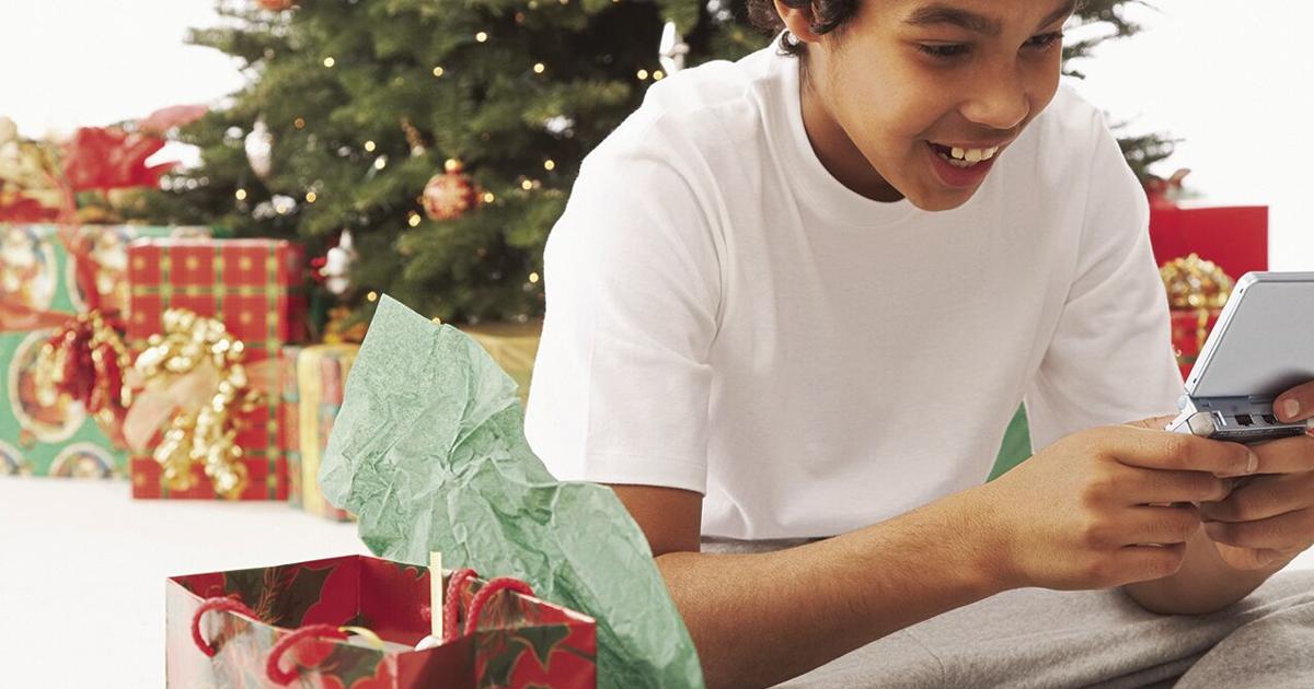 Tips for successfully choosing gifts for teens this year