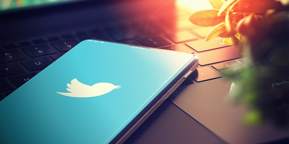 Twitter Takeover Fuels Phishing Scams, Fake Verified Accounts