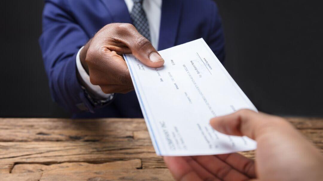 10 tips for managing payroll for small business owners